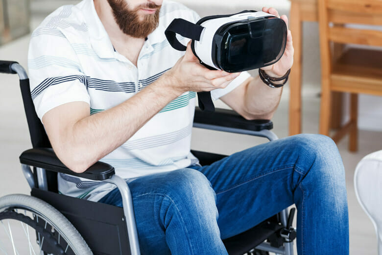 virtual reality for phantom limb pain due to paraplegia
