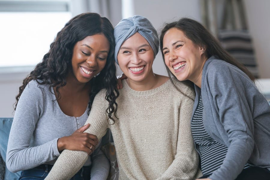 a cancer patient and her friends
