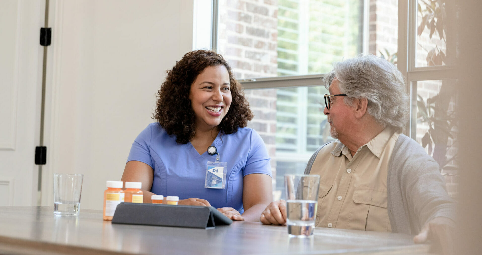 private home nurse with patient